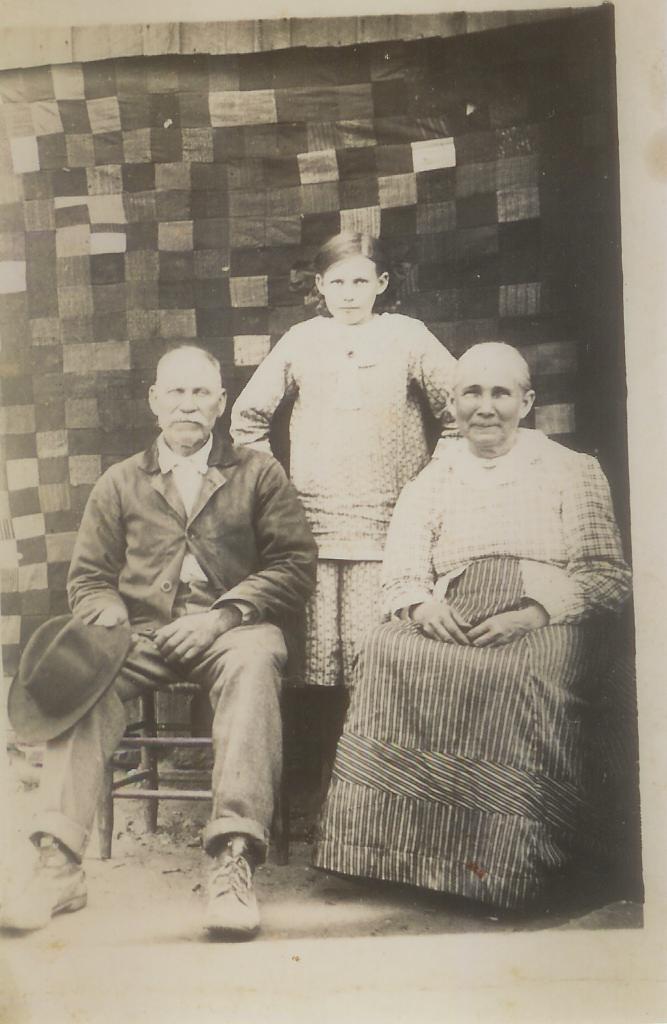 Few, William Albert and Mary Susan Louisa (Bigelow) and dau
        Mini